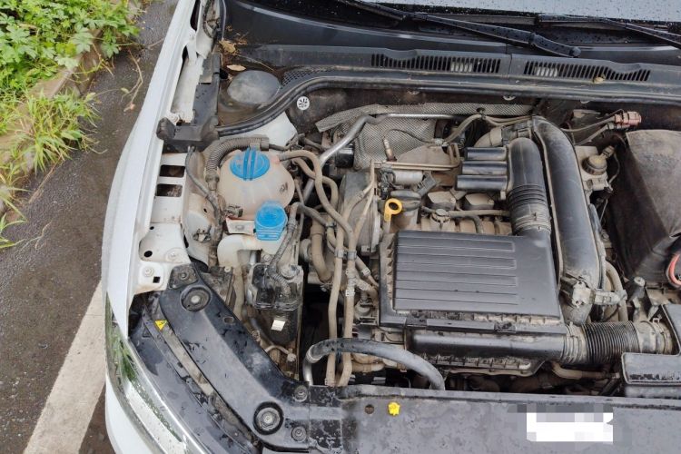 Used Volkswagen Sagitar 2018 280TSI DSG Ignite Edition Engine Bay Right