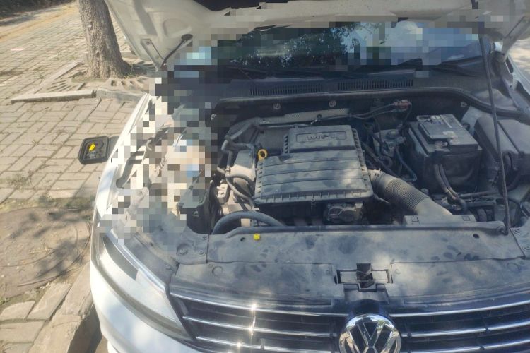 Used Volkswagen Sagitar 2018 1.6L Automatic Comfort Model Engine Bay Right