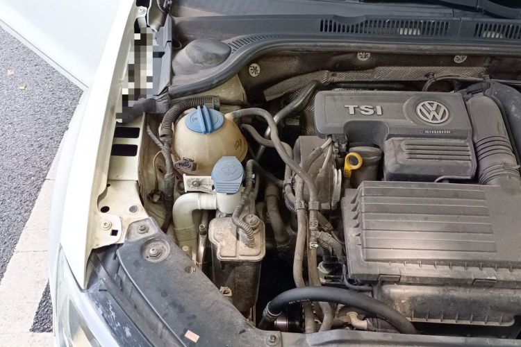 Used Volkswagen Sagitar 2018 180TSI DSG Prestige Edition Engine Bay Right