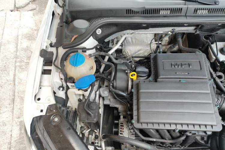 Used Volkswagen Sagitar 2018 1.6L Automatic Comfort Model Engine Bay Right