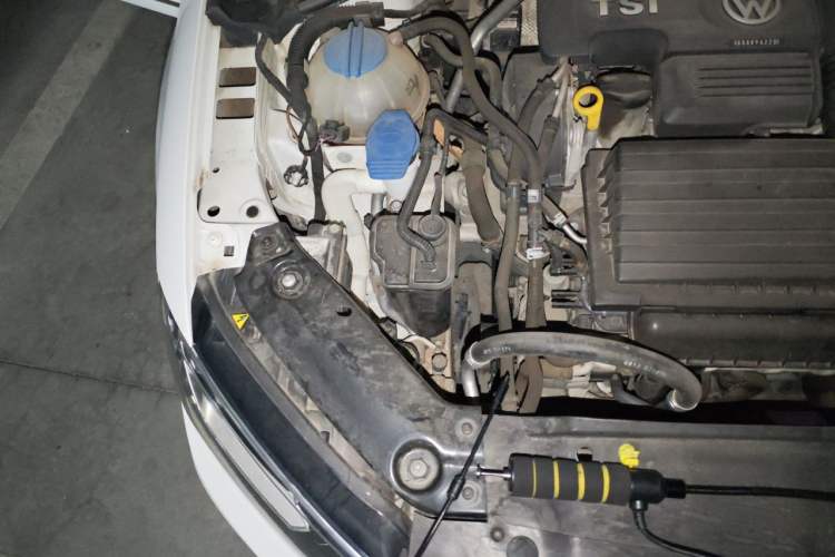 Used Volkswagen Sagitar 2018 280TSI DSG Ignite Edition Engine Bay Right