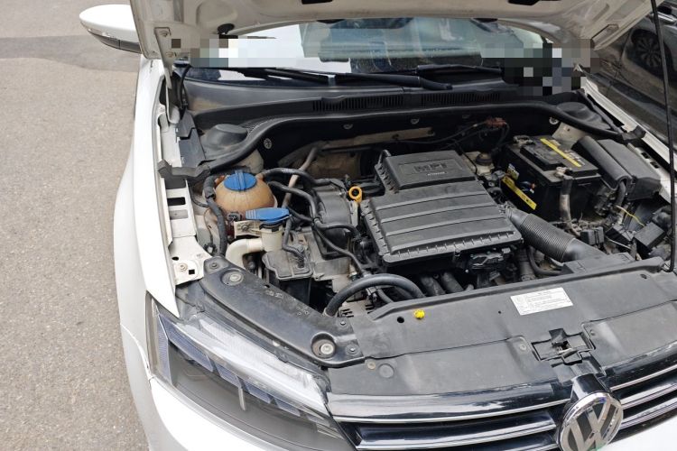 Used Volkswagen Sagitar 2018 1.6L Automatic Comfort Model Engine Bay Right