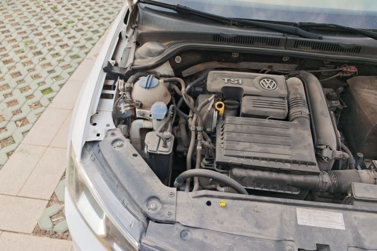 Used Volkswagen Sagitar 2018 280TSI DSG Comfort Model Engine Bay Right