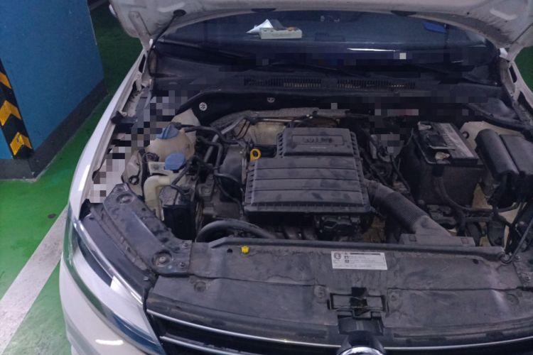 Used Volkswagen Sagitar 2018 1.6L Automatic Comfort Model Engine Bay Right