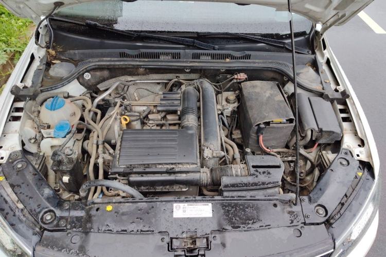 Used Volkswagen Sagitar 2018 280TSI DSG Ignite Edition Engine Bay