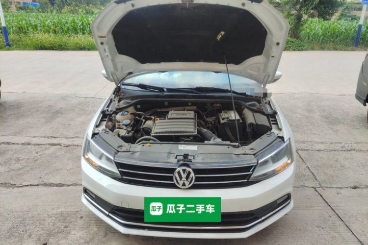 Used Volkswagen Sagitar 2018 1.6L Automatic Comfort Model Engine Bay