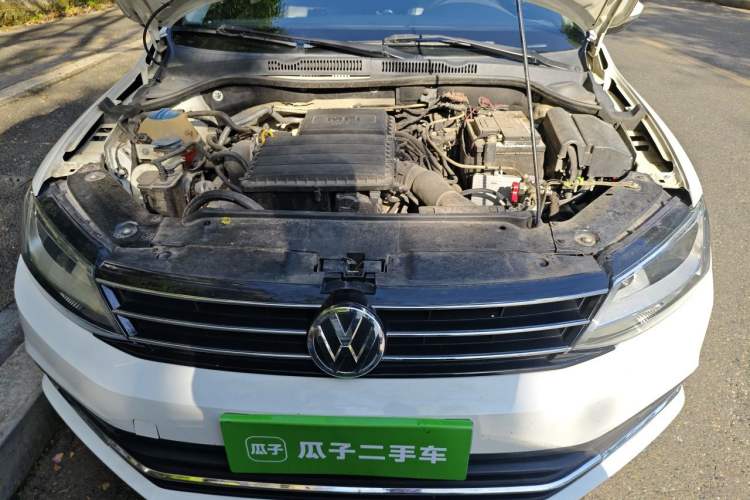 Used Volkswagen Sagitar 2018 1.6L Automatic Comfort Model Engine Bay