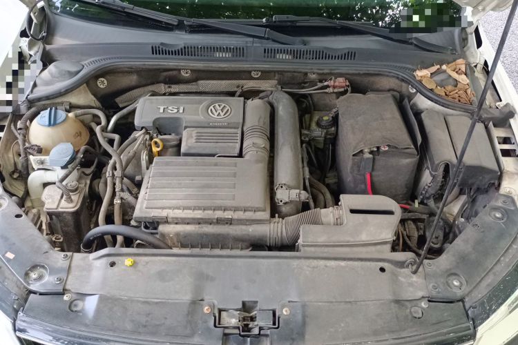 Used Volkswagen Sagitar 2018 180TSI DSG Prestige Edition Engine Bay