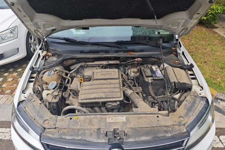 Used Volkswagen Sagitar 2018 1.6L Automatic Comfort Model Engine Bay