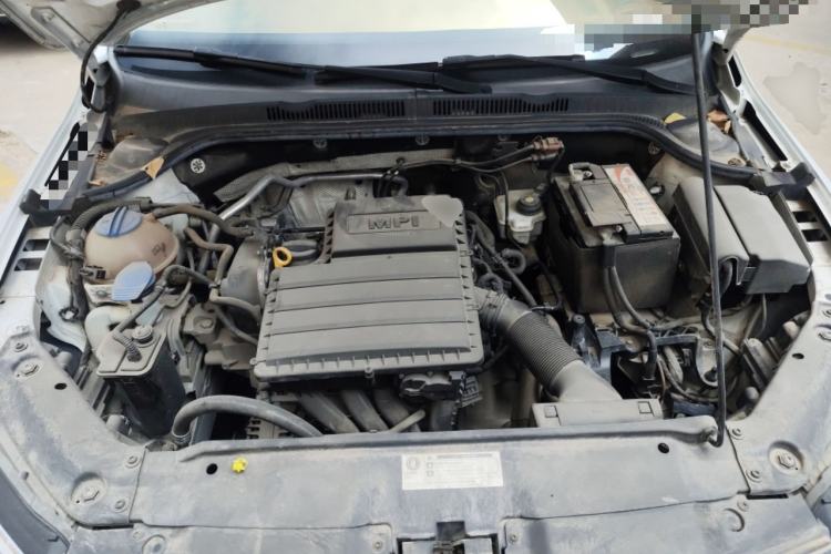 Used Volkswagen Sagitar 2018 1.6L Manual Comfort Model Engine Bay