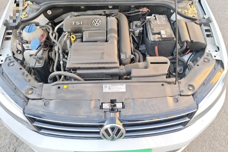 Used Volkswagen Sagitar 2018 180TSI DSG Prestige Edition Engine Bay