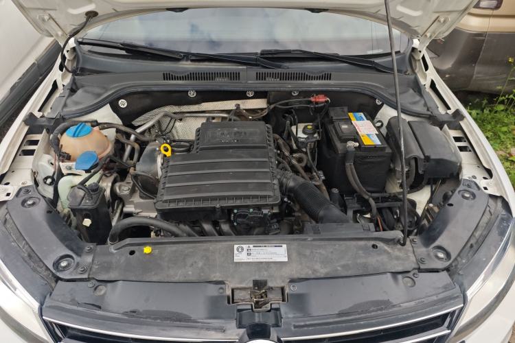 Used Volkswagen Sagitar 2018 1.6L Automatic Comfort Model Engine Bay