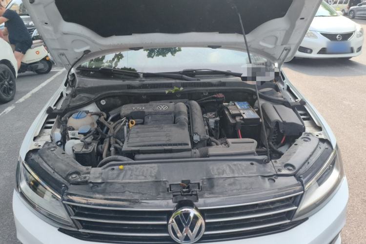 Used Volkswagen Sagitar 2018 180TSI DSG Prestige Edition Engine Bay