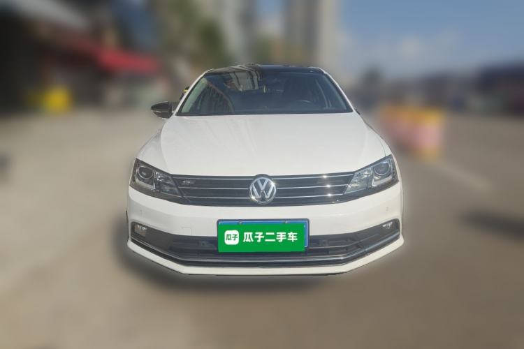 Used Volkswagen Sagitar 2018 280TSI DSG Luxury Model Exterior 1