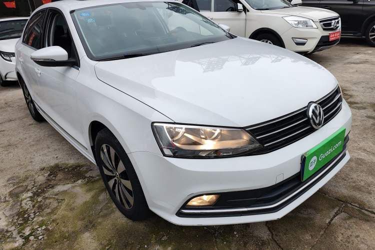 Used Volkswagen Sagitar 2018 1.6L Automatic Comfort Model Exterior 1