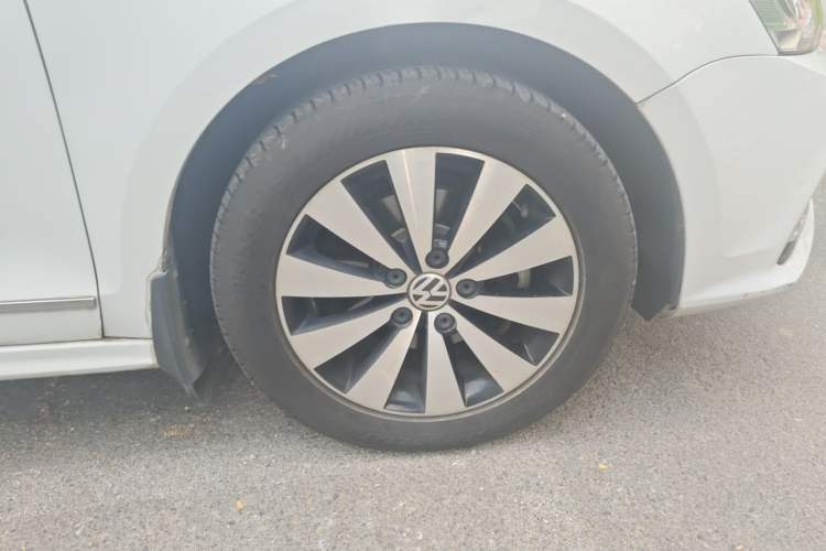 Used Volkswagen Sagitar 2018 1.6L Automatic Comfort Model Exterior 1