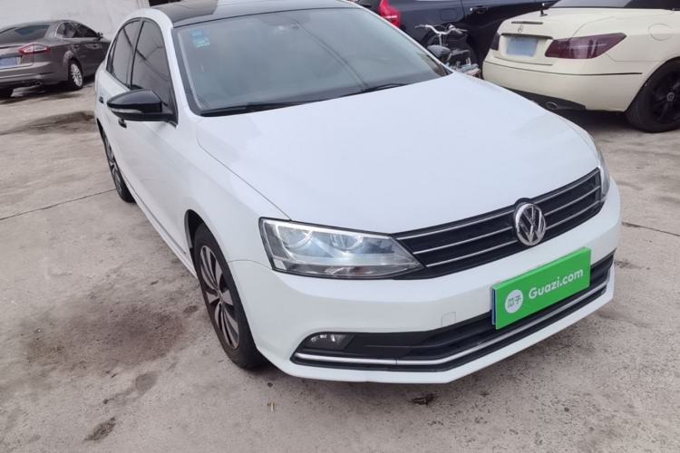 Used Volkswagen Sagitar 2018 280TSI DSG Comfort Model Exterior 1
