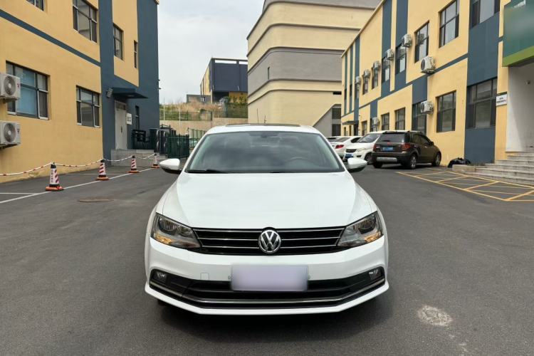 Used Volkswagen Sagitar 2018 1.6L Automatic Comfort Model Exterior 1