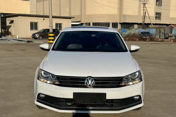 Used Volkswagen Sagitar 2018 1.6L Automatic Comfort Model Exterior 1