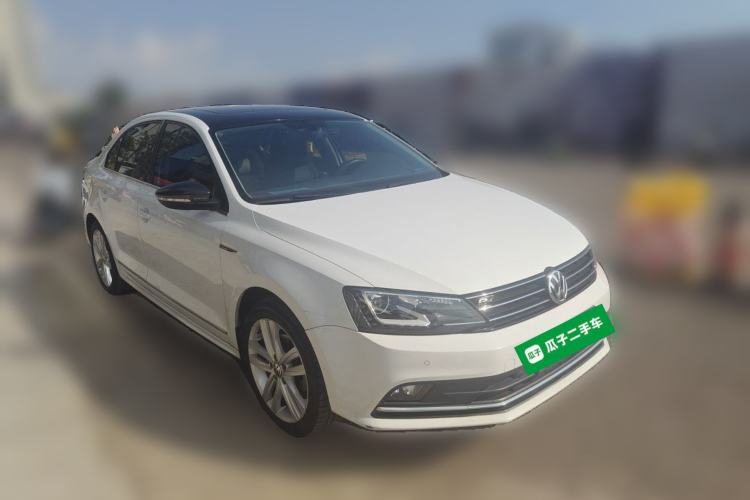 Used Volkswagen Sagitar 2018 280TSI DSG Luxury Model Exterior 2