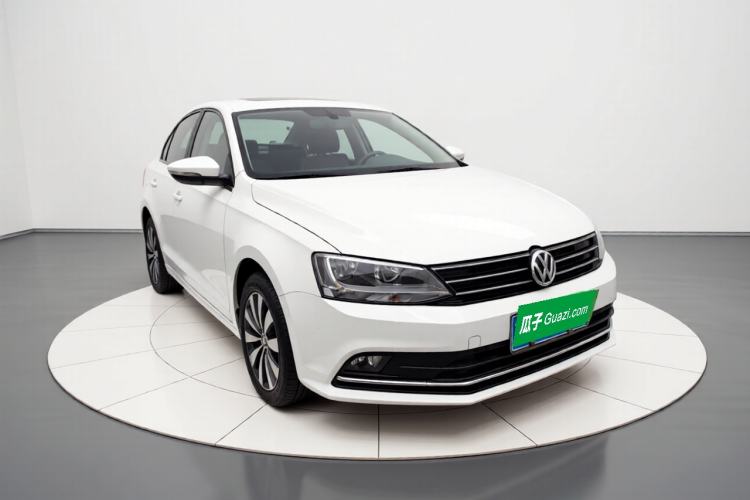 Used Volkswagen Sagitar 2018 1.6L Automatic Comfort Model Exterior 2
