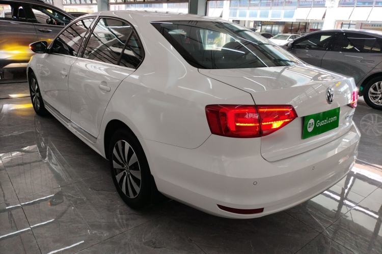 Used Volkswagen Sagitar 2018 1.6L Automatic Comfort Model Exterior 2