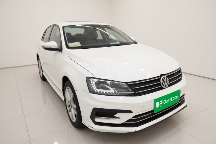 Used Volkswagen Sagitar 2018 280TSI DSG Ignite Edition Exterior 2