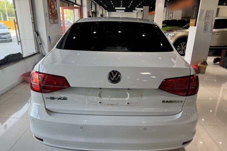 Used Volkswagen Sagitar 2018 1.6L Automatic Comfort Model Exterior 2