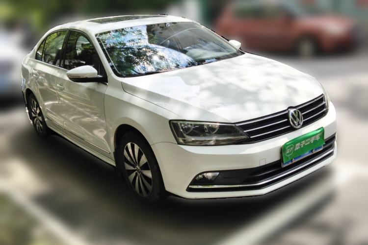 Used Volkswagen Sagitar 2018 280TSI DSG Comfort Model Exterior 2