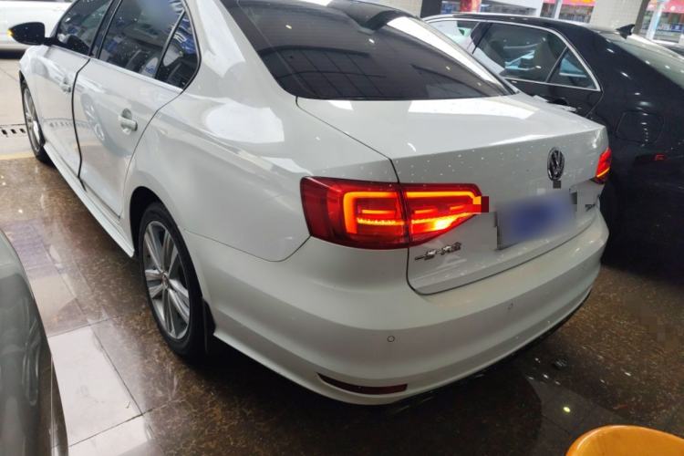 Used Volkswagen Sagitar 2018 280TSI DSG Ignite Edition Exterior 2