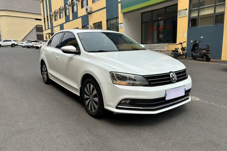 Used Volkswagen Sagitar 2018 1.6L Automatic Comfort Model Exterior 2