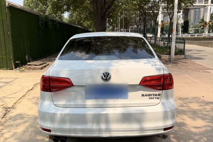 Used Volkswagen Sagitar 2018 280TSI DSG Comfort Model Exterior 4
