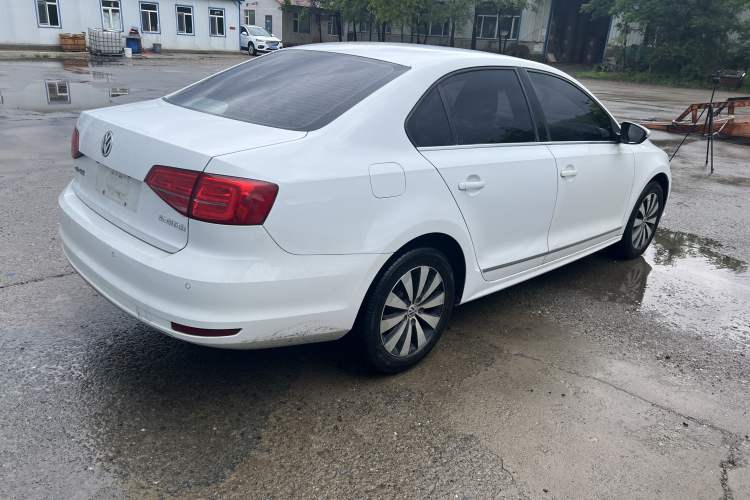 Used Volkswagen Sagitar 2018 1.6L Automatic Comfort Model Exterior 4