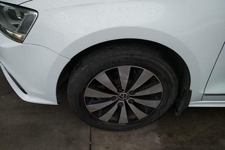 Used Volkswagen Sagitar 2018 1.6L Automatic Comfort Model Exterior 4