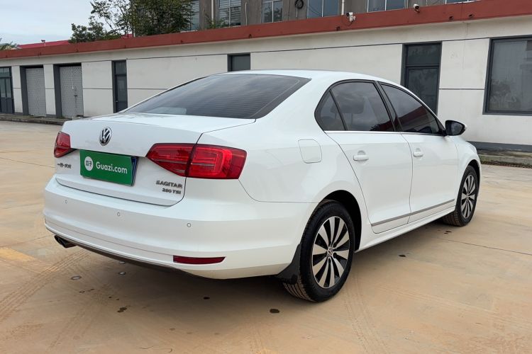 Used Volkswagen Sagitar 2018 280TSI DSG Comfort Model Exterior 4