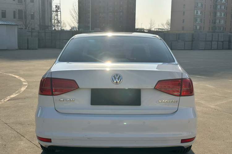 Used Volkswagen Sagitar 2018 1.6L Automatic Comfort Model Exterior 4
