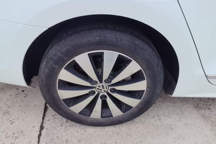 Used Volkswagen Sagitar 2018 280TSI DSG Comfort Model Exterior 5