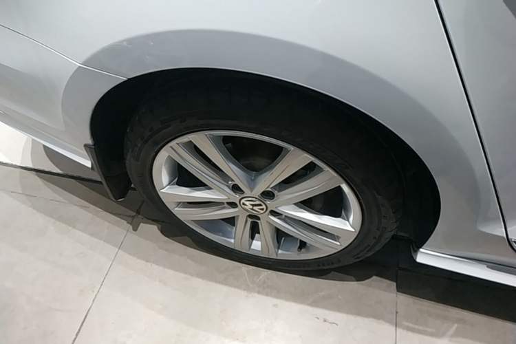 Used Volkswagen Sagitar 2018 280TSI DSG Ignite Edition Exterior 5