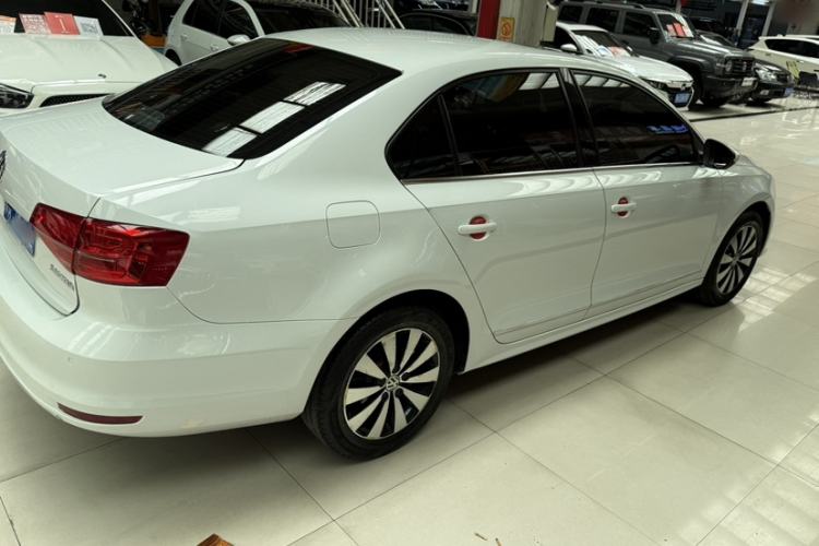 Used Volkswagen Sagitar 2018 1.6L Automatic Comfort Model Exterior 5