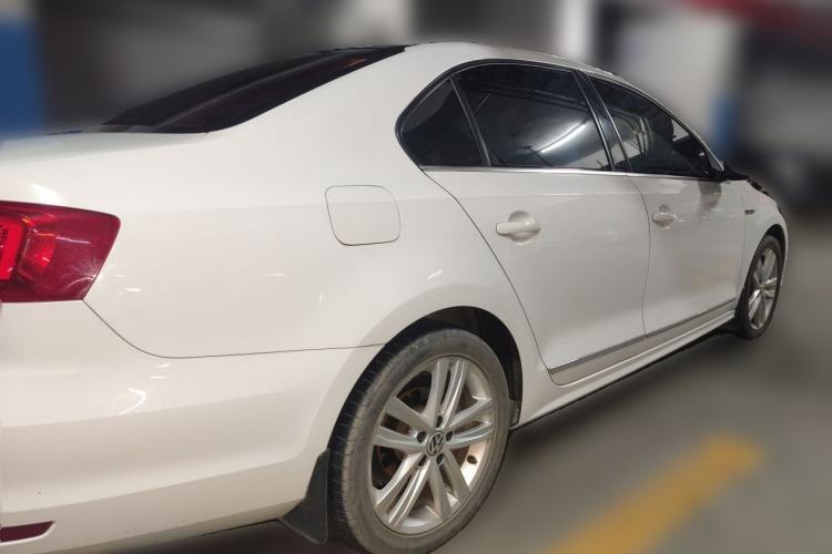 Used Volkswagen Sagitar 2018 280TSI DSG Luxury Model Exterior 5