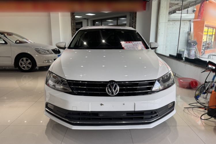 Used Volkswagen Sagitar 2018 1.6L Automatic Comfort Model Exterior 6