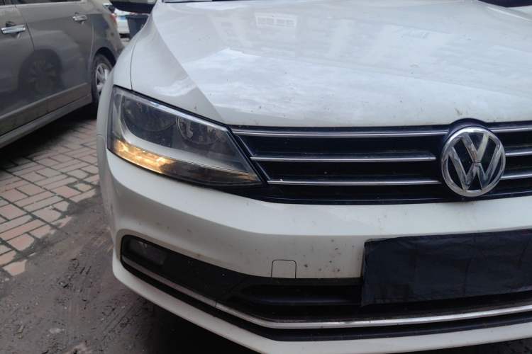 Used Volkswagen Sagitar 2018 280TSI DSG Comfort Model Exterior 6