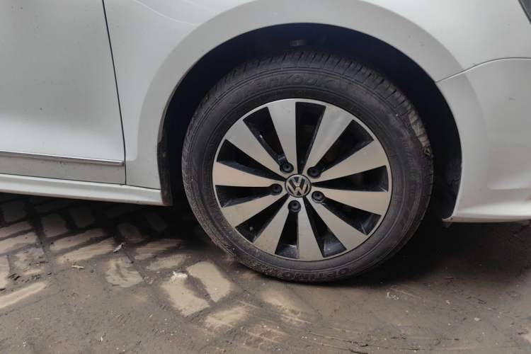 Used Volkswagen Sagitar 2018 280TSI DSG Comfort Model Exterior 7