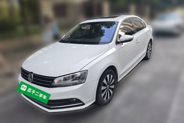 Gebrauchter Volkswagen Sagitar 2018 1.6L Manual Comfort Model