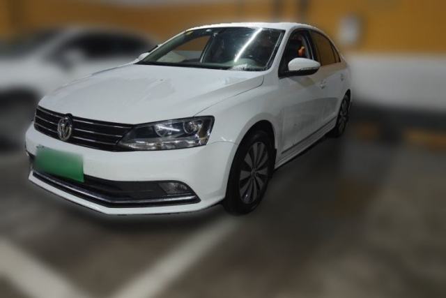 Ojetý Volkswagen Sagitar 2018 1.6L Automatic Comfort Model
