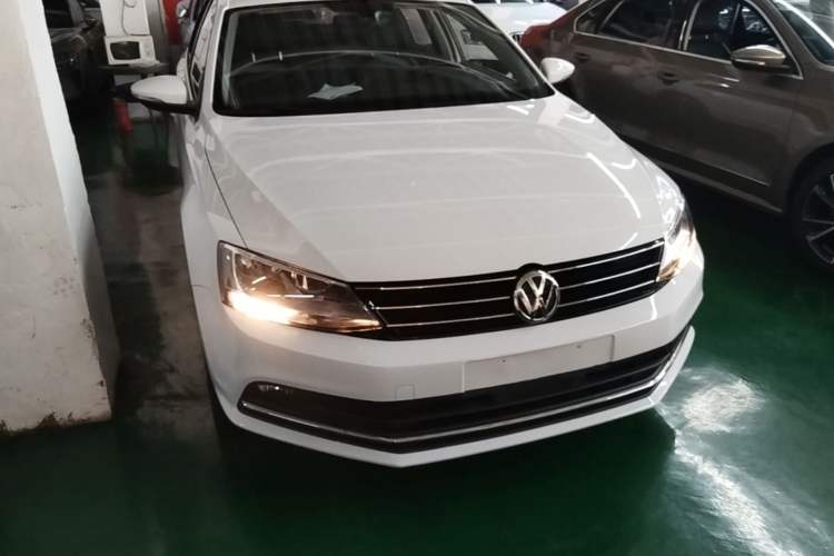 Used Volkswagen Sagitar 2018 180TSI DSG Prestige Edition Front