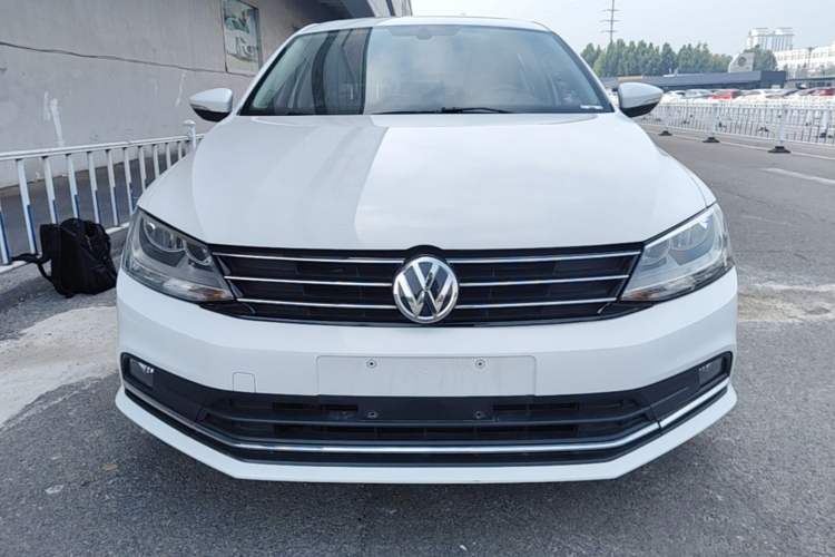 Used Volkswagen Sagitar 2018 180TSI DSG Prestige Edition Front