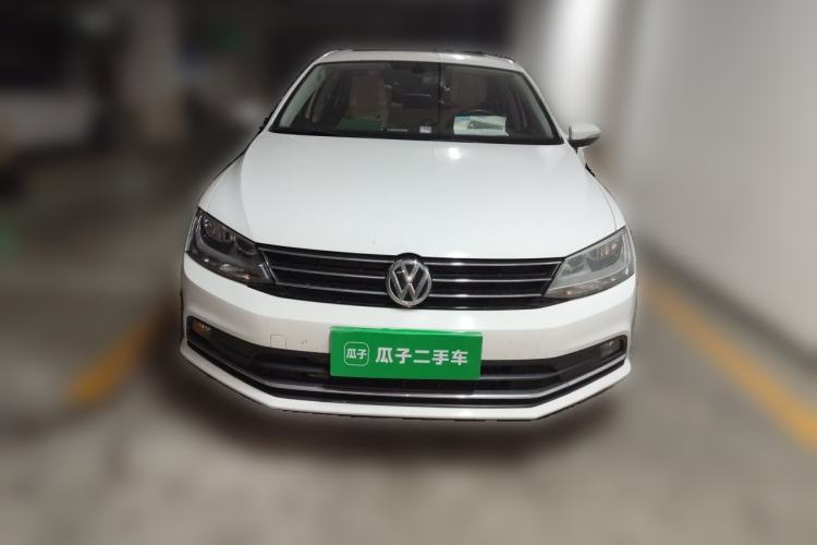 Used Volkswagen Sagitar 2018 1.6L Automatic Comfort Model Front