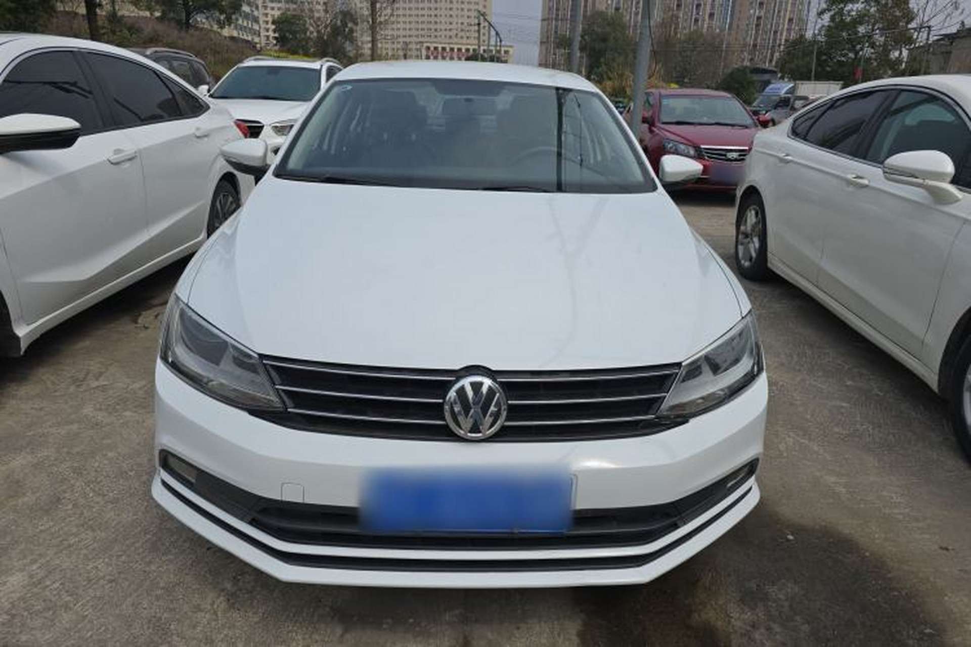 Used Volkswagen Sagitar 2018 1.6L Automatic Fashion Model Front