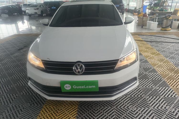 Used Volkswagen Sagitar 2018 1.6L Automatic Comfort Model Front
